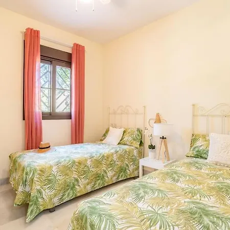 アパート Oleholidays Hacienda Del Sol Beachside Luxury